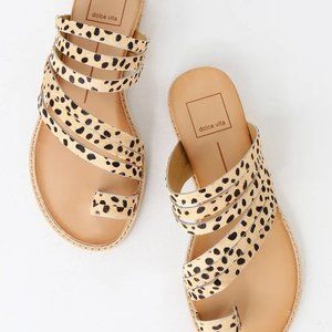 NWOT Dolce Vita Nelly Leopard Calf Hair Sandal